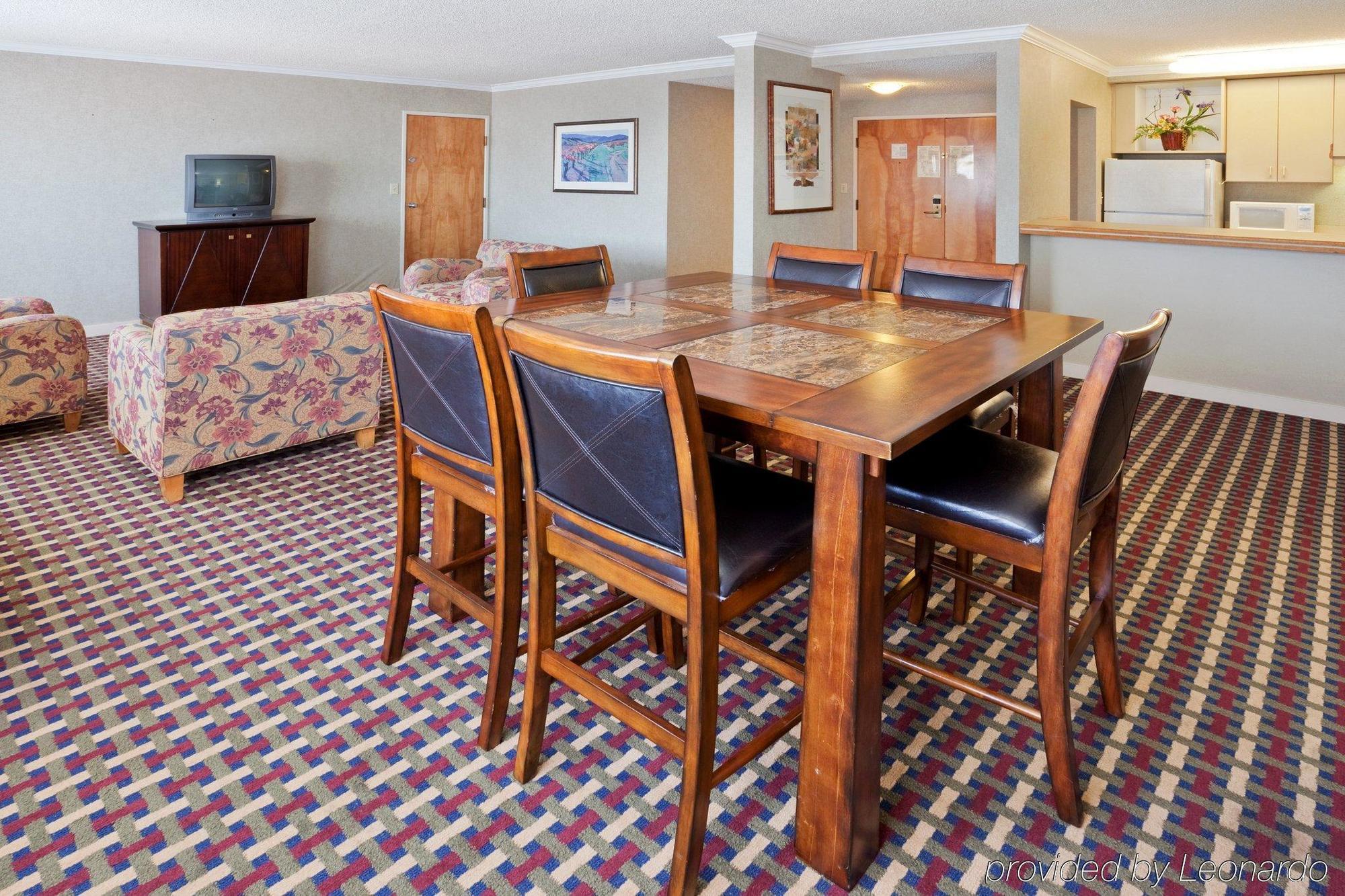 Crowne Plaza Silicon Valley North - Union 4*