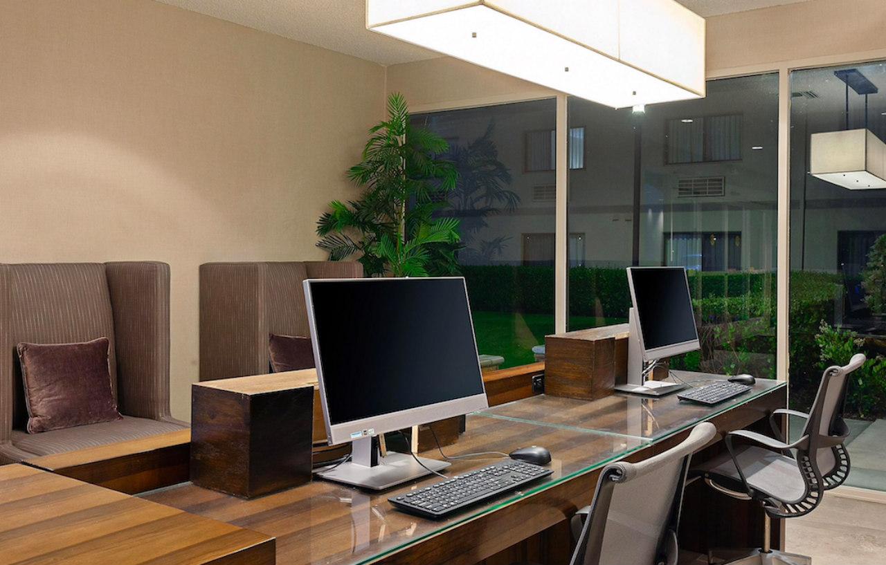 Crowne Plaza Silicon Valley North - Union 4*